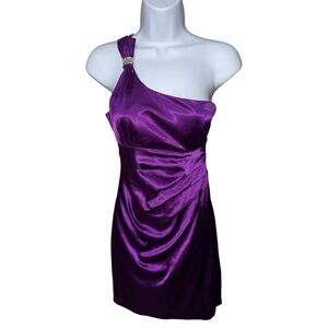 Women’s Vintage City Triangle Purple Satin One-Shoulder Mini Dress - 7